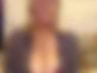 IlariaCetoi's Live Sex Cam Show