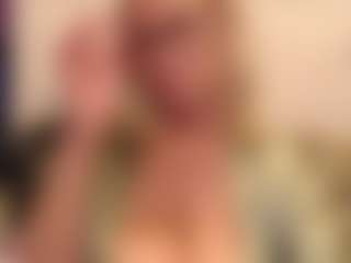 Live cam show with IlariaCetoi - Granny Big Ass on Camsoda