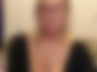 Live cam show with IlariaCetoi - Granny Big Tits on Camsoda