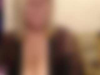 IlariaCetoi's Live Sex Cam Show