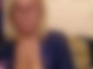 IlariaCetoi's Live Sex Cam Show