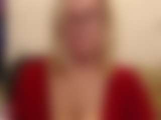Live-Cam-Show mit IlariaCetoi - Granny Big Tits auf Camsoda