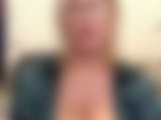 Live cam show with IlariaCetoi - Amateur on https://playwithruby.com