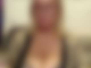 Live cam show with IlariaCetoi - Granny Big Tits on thefappeningchat.com