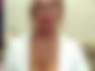 Live cam show with IlariaCetoi - Granny Big Tits on Soda Cam