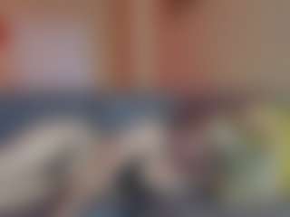 Live cam show with MissMotivated - Bdsm MILF on xDating