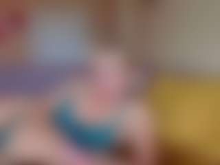 Live cam show with MissMotivated - Bdsm MILF on Camsoda