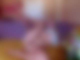 Live cam show with MissMotivated - Bdsm MILF on WildCum