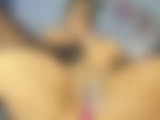 Halana_squirts's Live Sex Cam Show