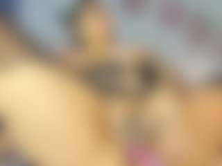 Halana_squirts's Live Sex Cam Show
