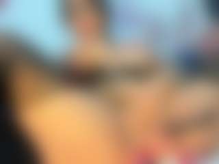 Halana_squirts's Live Sex Cam Show