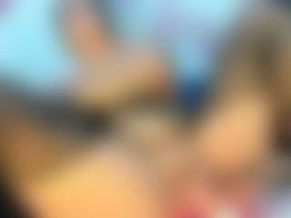 Live cam show with Halana_squirts - Average on CamClone