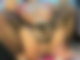 Halana_squirts's Live Sex Cam Show