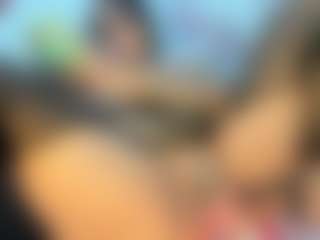 Halana_squirts's Live Sex Cam Show