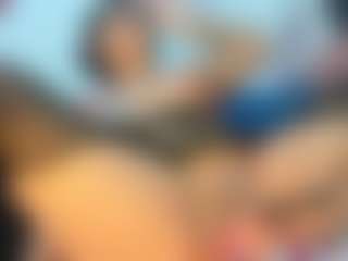 Halana_squirts's Live Sex Cam Show