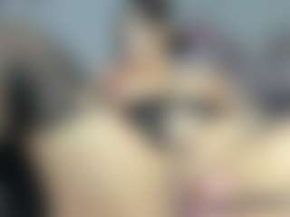 Halana_squirts's Live Sex Cam Show