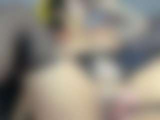 Halana_squirts's Live Sex Cam Show