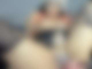 Halana_squirts's Live Sex Cam Show