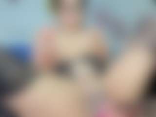 Halana_squirts's Live Sex Cam Show