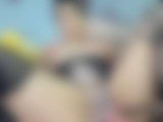 Halana_squirts's Live Sex Cam Show