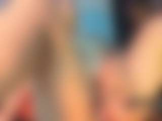Halana_squirts's Live Sex Cam Show