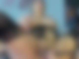 Halana_squirts's Live Sex Cam Show
