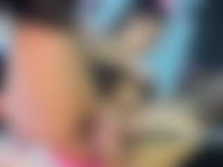 Halana_squirts's Live Sex Cam Show