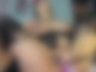 Halana_squirts's Live Sex Cam Show
