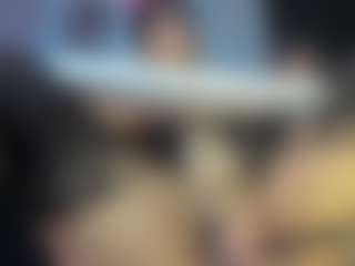 Halana_squirts's Live Sex Cam Show