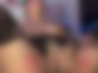 Halana_squirts's Live Sex Cam Show
