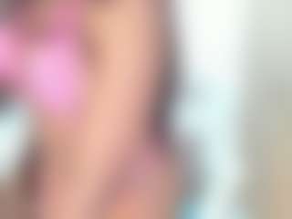 Live cam show with ciarax1 - Ebony HD on Camsoda