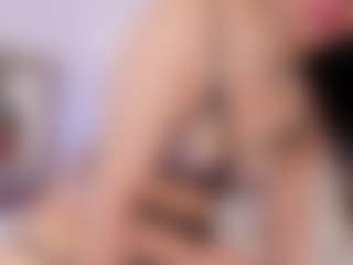 Live cam show with Melany Hiller - Dirty on Camsoda