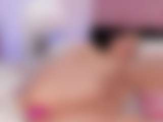 Live cam show with Melany Hiller - Sexwebcam on AdultVida.com