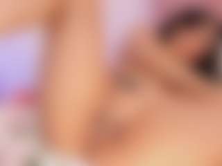 Live cam show with Melany Hiller - Costume on Camsoda