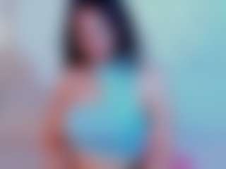 Live cam show with leahcollins - Lush Brown Hair on https://playwithruby.com