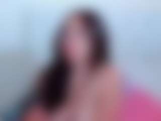 Live cam show with leahcollins - Flashing on luckytryst.com