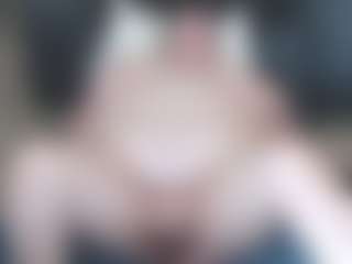 Live cam show with Cougar-BBW - Granny on friskycurves.com