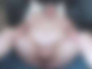 Live cam show with Cougar-BBW - Granny on xDating