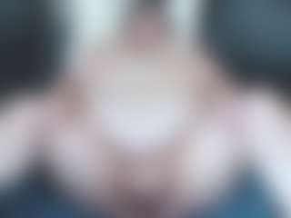 Live cam show with Cougar-BBW - MILF on https://playwithruby.com