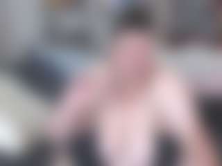 Cougar-BBW MILF webcam performer live streaming