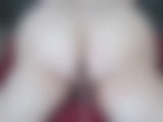 Live cam show with Cougar-BBW - Amateur Mature on Camming Site
