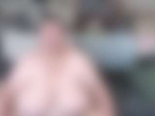 Cougar-BBW MILF webcam performer live streaming