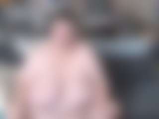 Live cam show with Cougar-BBW - Big Tits on Camsoda