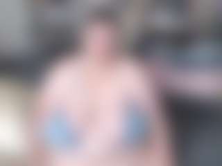 Live cam show with Cougar-BBW - Granny Lovense on Camsoda