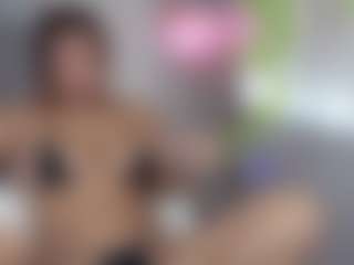 Ashlyn Peaks's Live Sex Cam Show