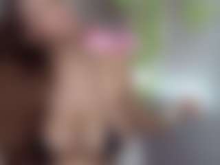 Ashlyn Peaks's Live Sex Cam Show