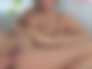 Live cam show with Ashlyn Peaks - Lush Curvy on camwithhim.com