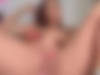 Ashlyn Peaks's Live Sex Cam Show