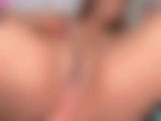 Ashlyn Peaks's Live Sex Cam Show