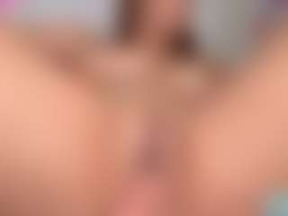 Ashlyn Peaks's Live Sex Cam Show